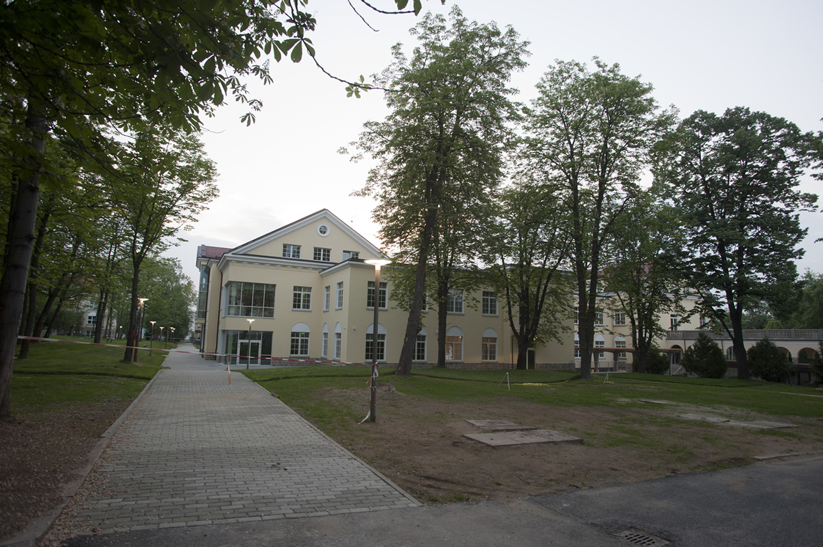 Academic Buildings Gallery (dsc_5623_resized).jpg