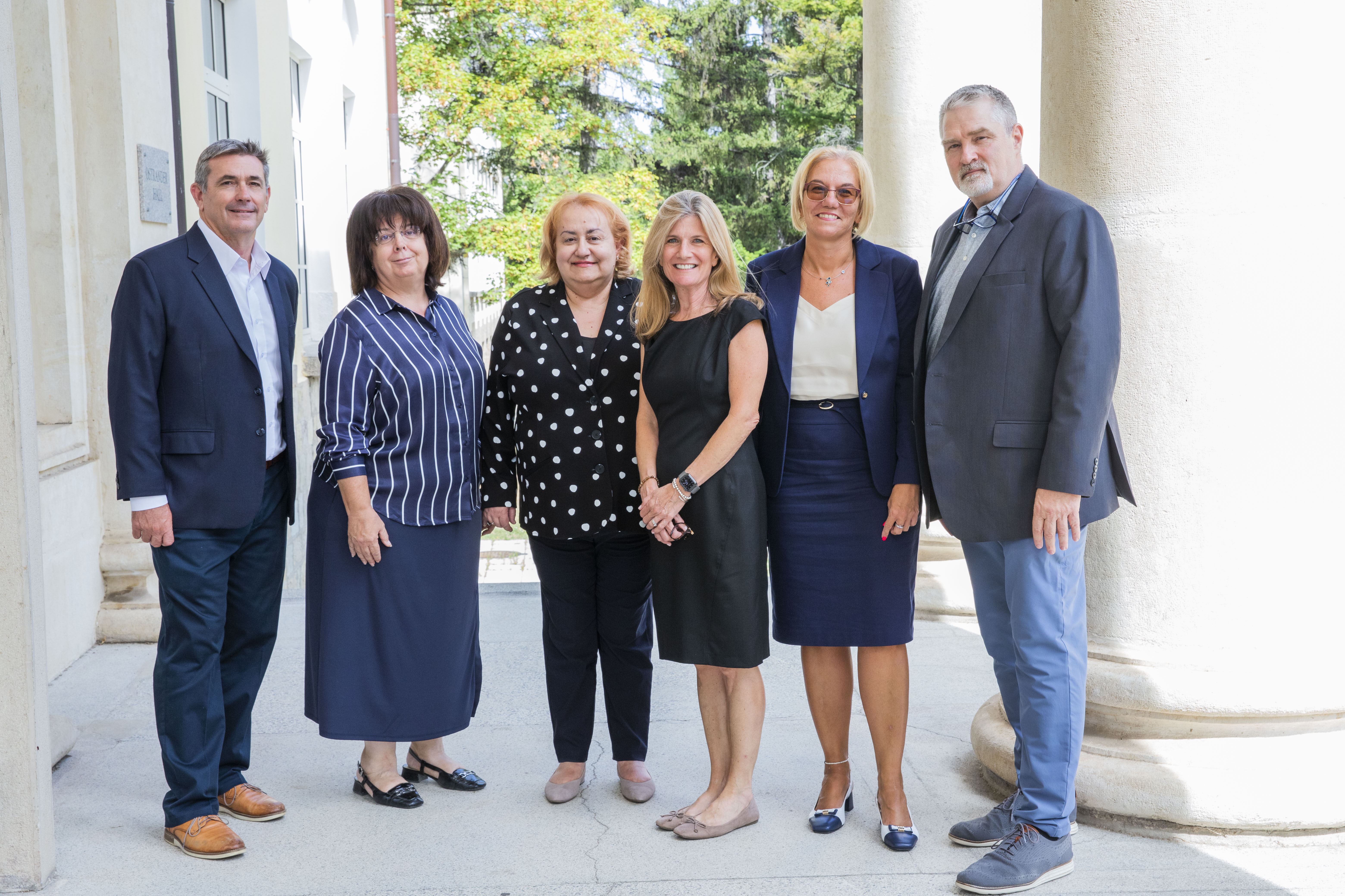 Senior Admin Team ACS 0905090525_9.jpg