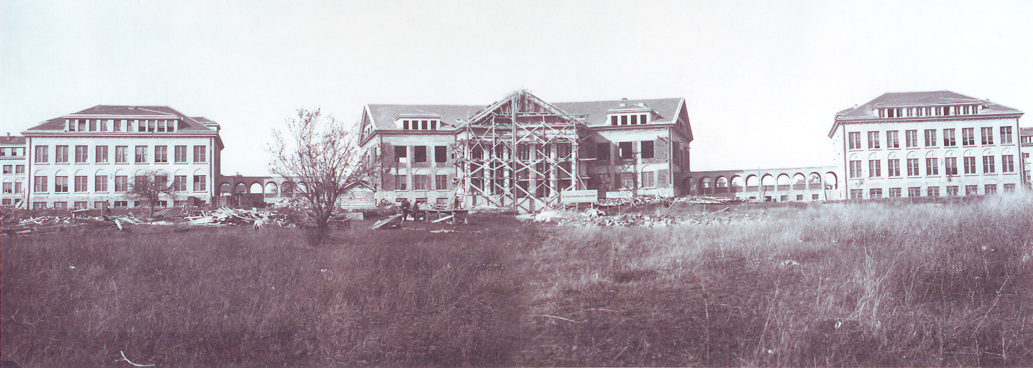 History Gallery 03 (construction).jpg