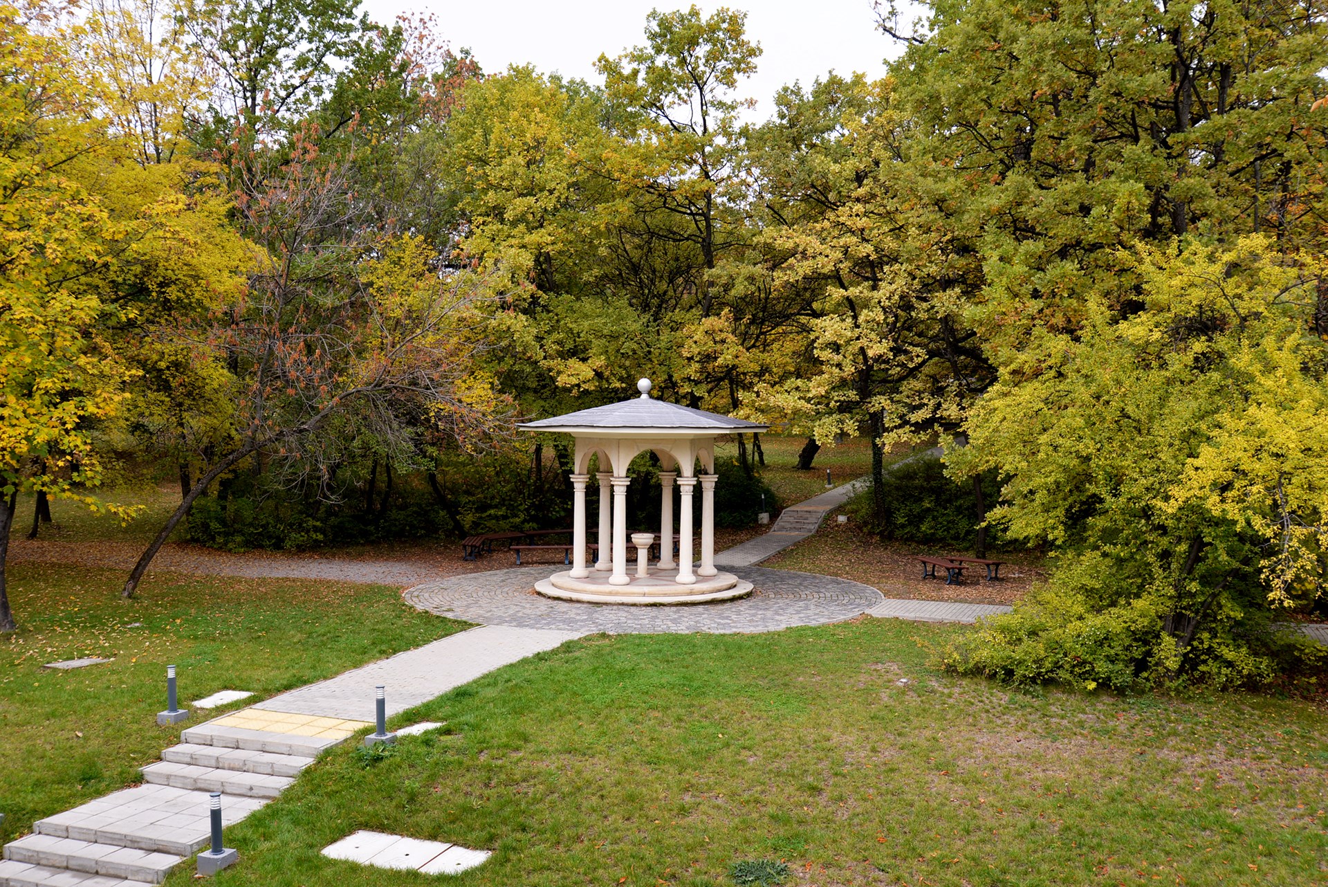 Advancement (fountain-fall-2020).jpg